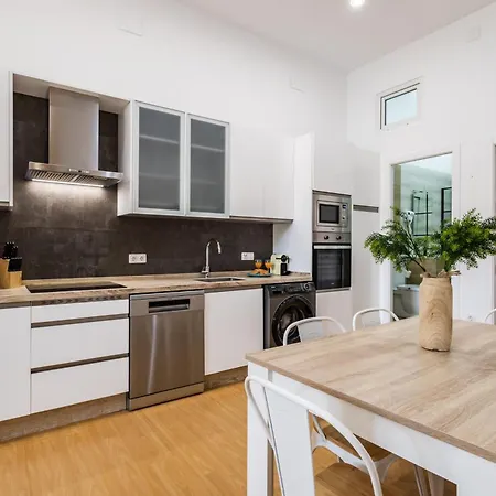 Sur Estudio Industrial 2 * פואנגירולה